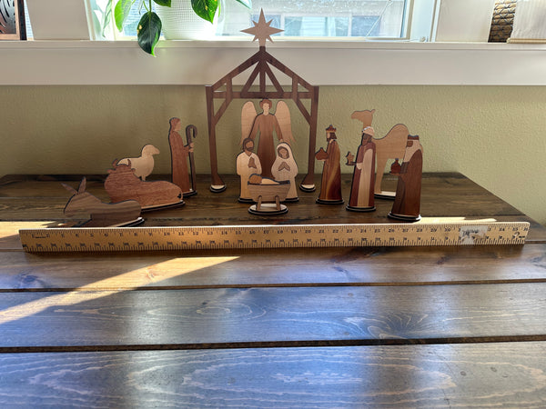 Large Heirloom Nativity Set