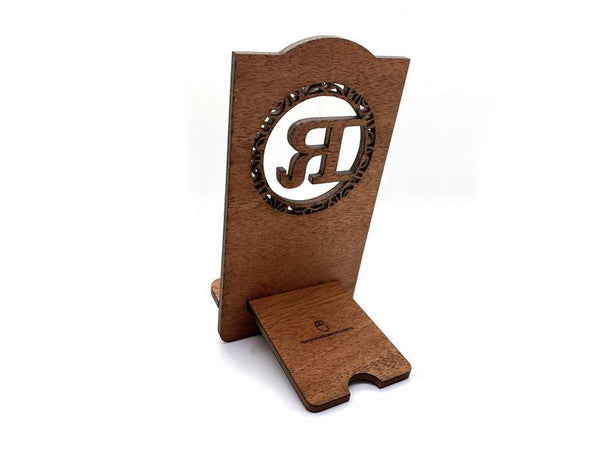 Personalized Cell Stand