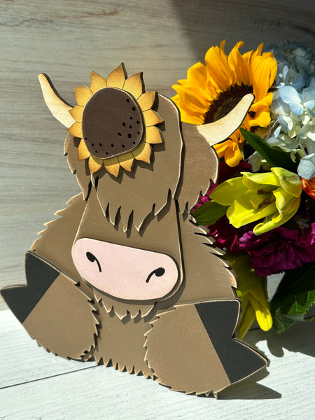 Highland Cow Shelf Sitter