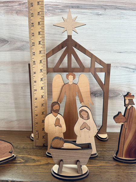 Large Heirloom Nativity Set