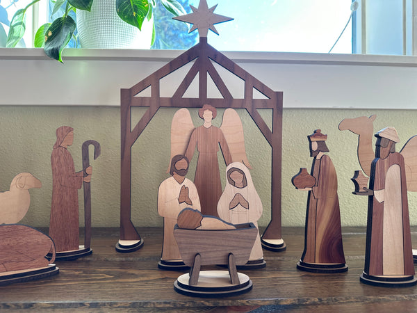 Large Heirloom Nativity Set