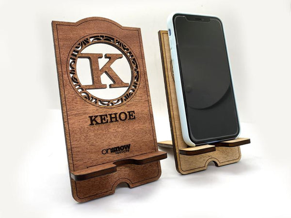 Personalized Cell Stand